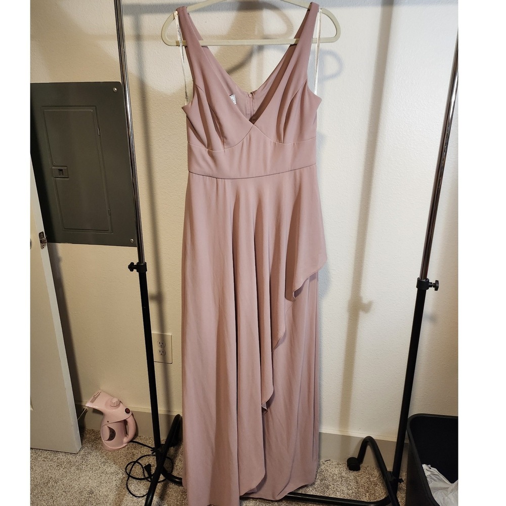 DB Studio Bridesmaid Formal Gown Mauve Pink V Neck Asymmetrical Ruffle Size 10